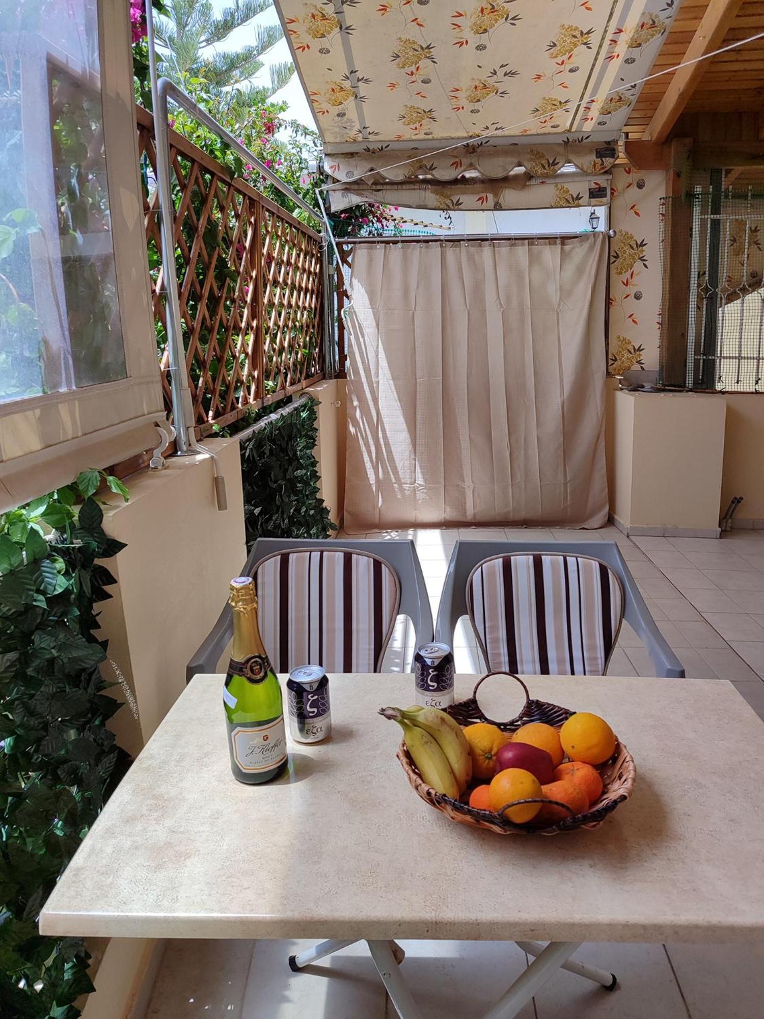 Georgia'S Family Apartment Heraklion  Екстер'єр фото